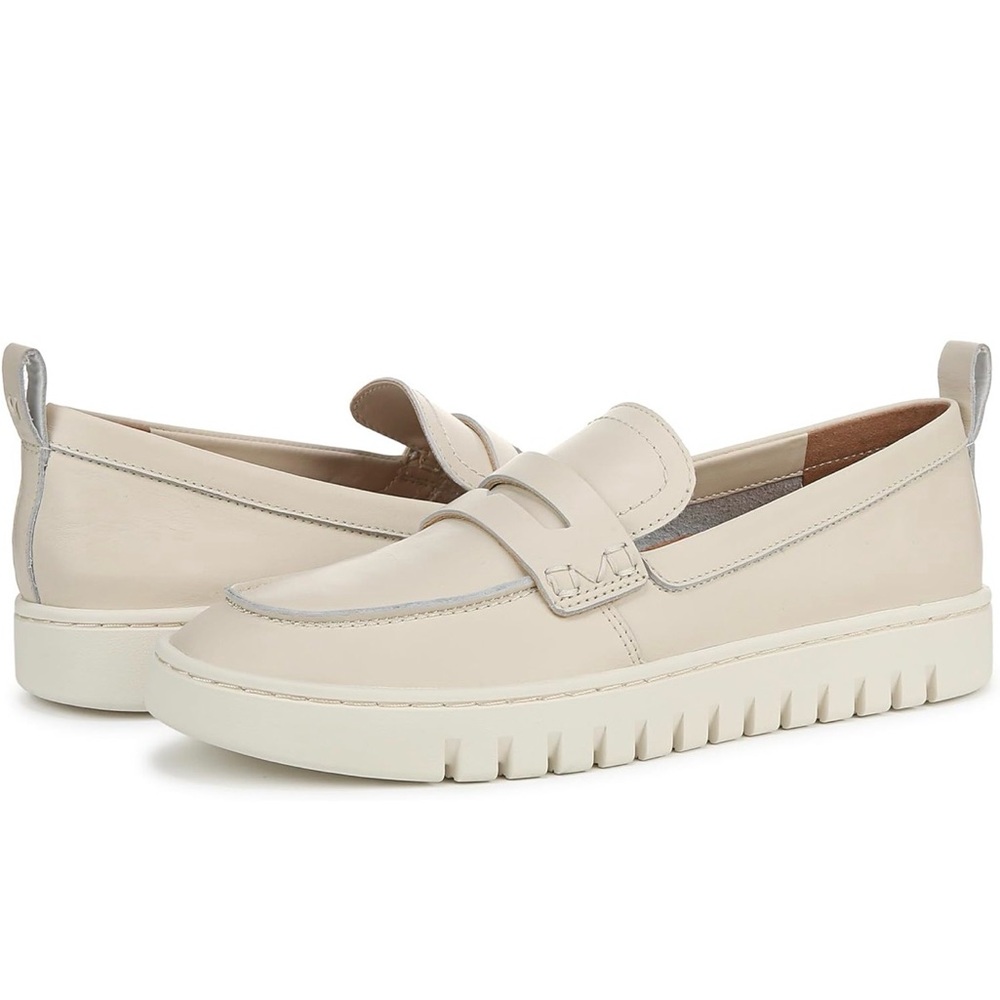 Vionic Uptown Leather Loafers